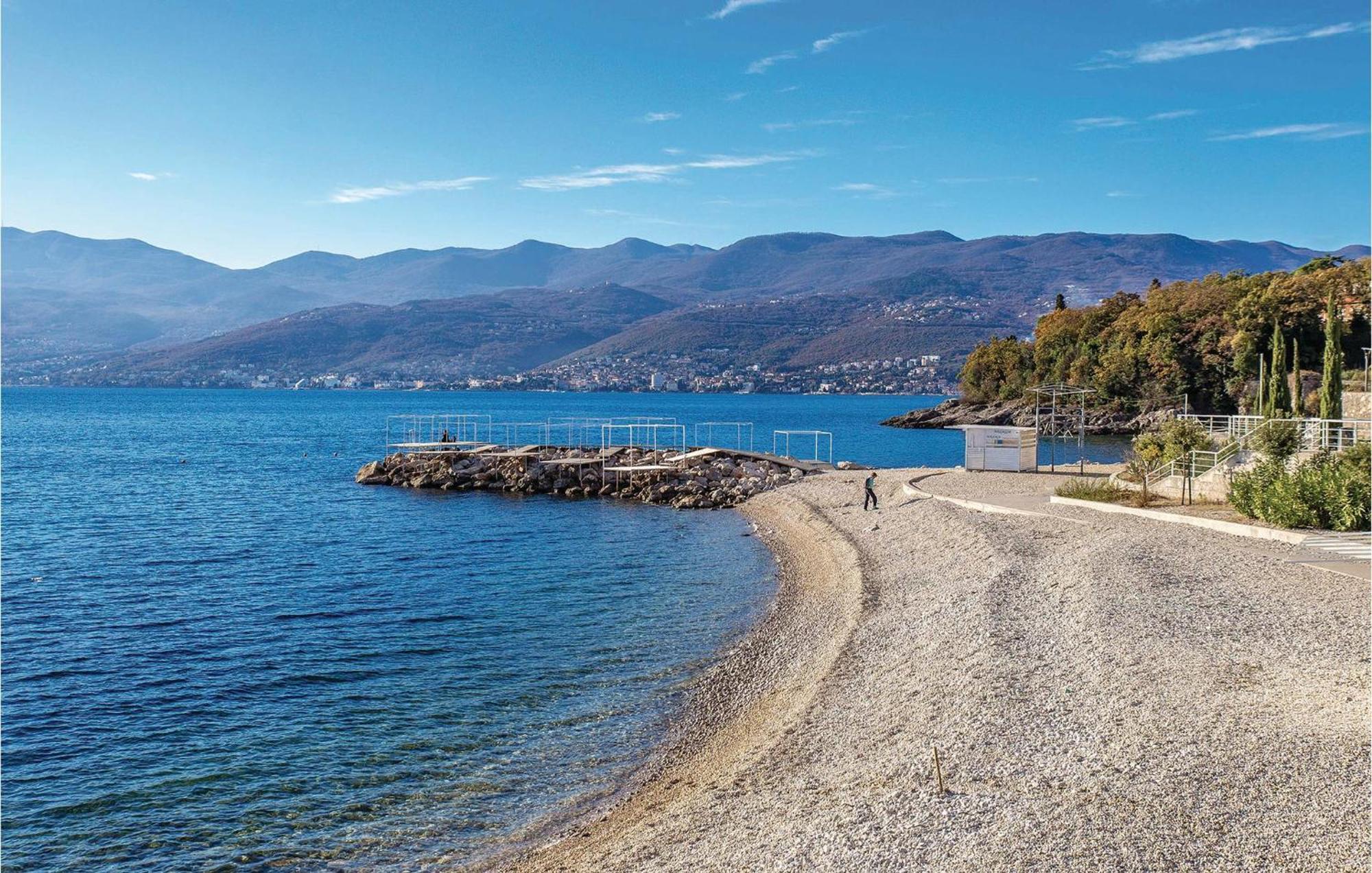Lovely Apartment In Rijeka With House Sea View Exterior photo